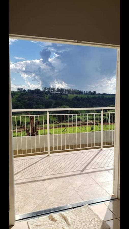 Quarto Casal- Ipe Brotas Luaran gambar